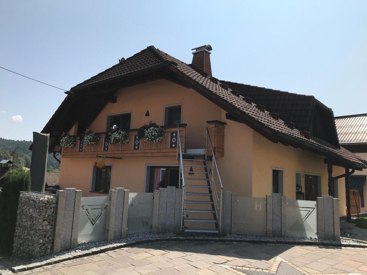Wenzels Ferienwohnung Im Suedschwarzwald Штюлинген Экстерьер фото